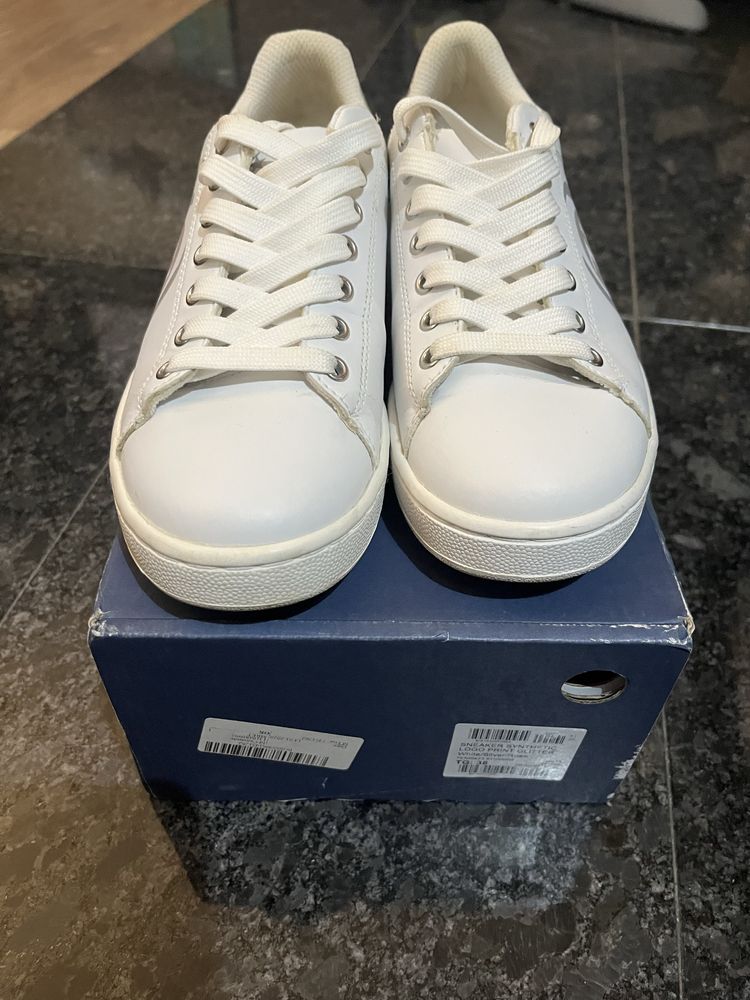 Кецове  Trussardi