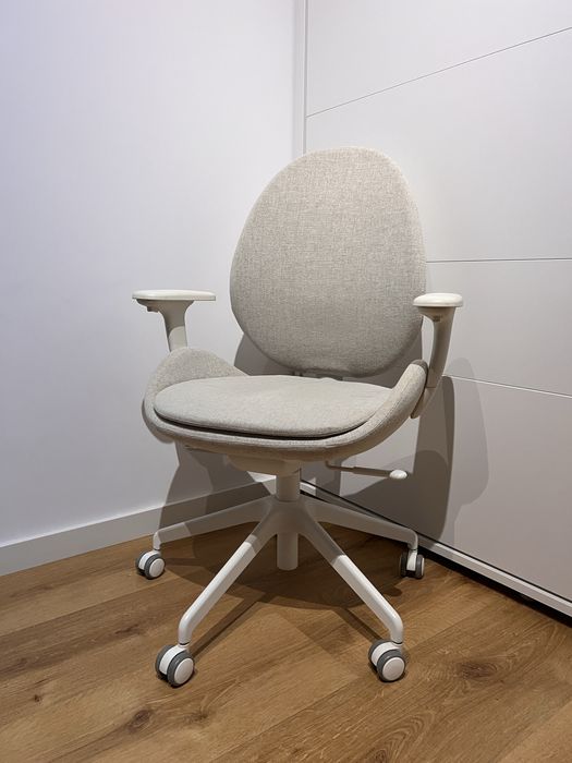 Scaun birou Ikea HATTEFJÄLL Alb