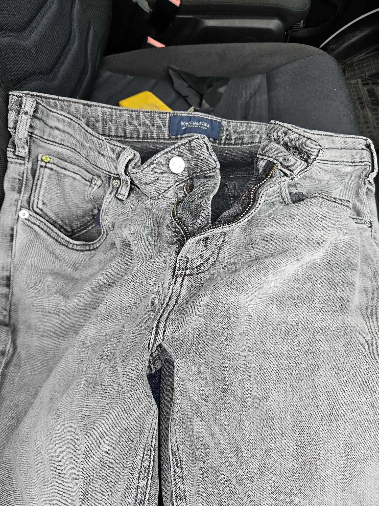 Дънки W36 L30 Scotch and soda, g star  50лв.за 3 чифта