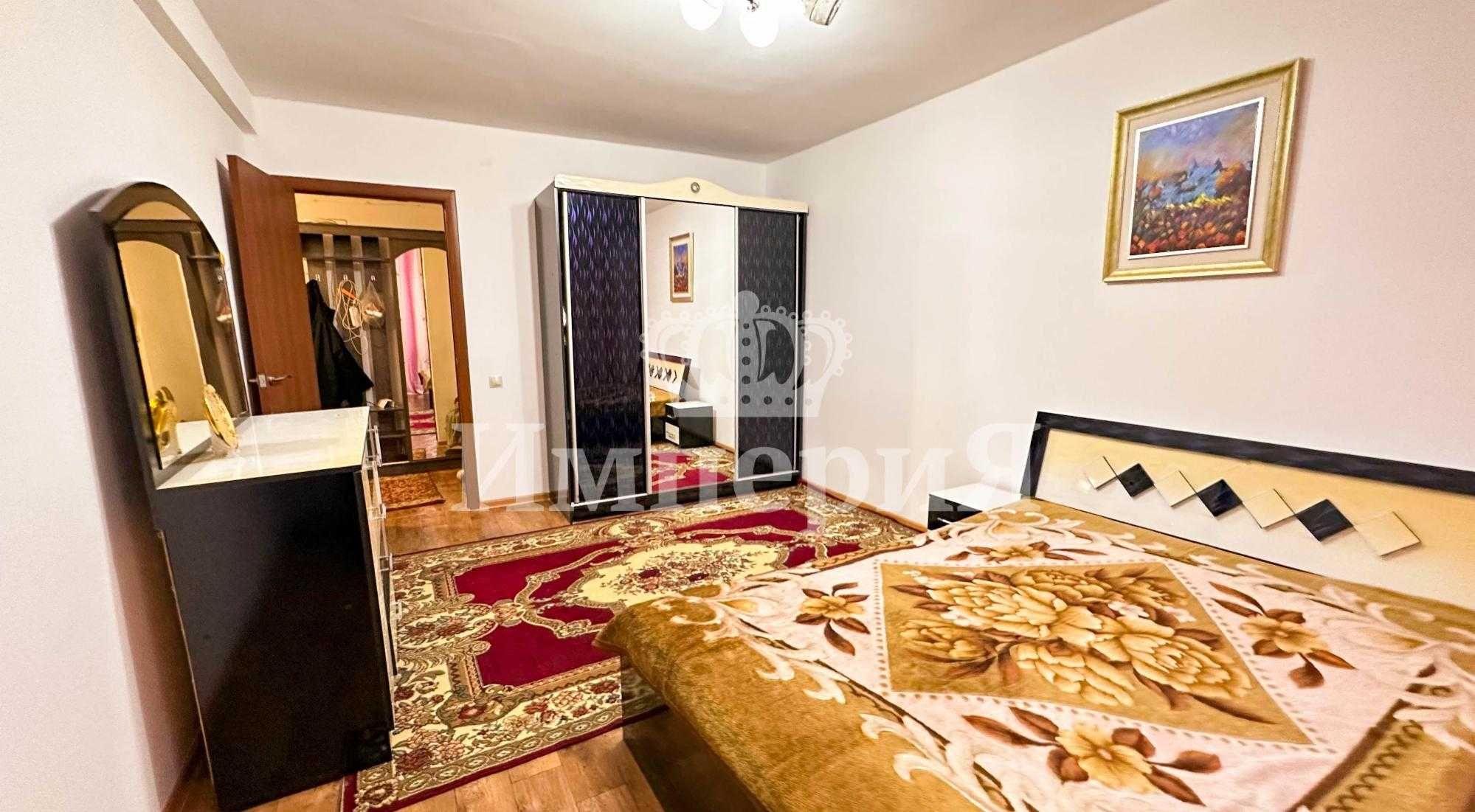Продается 2 ком. кв. в 6 мкр.
