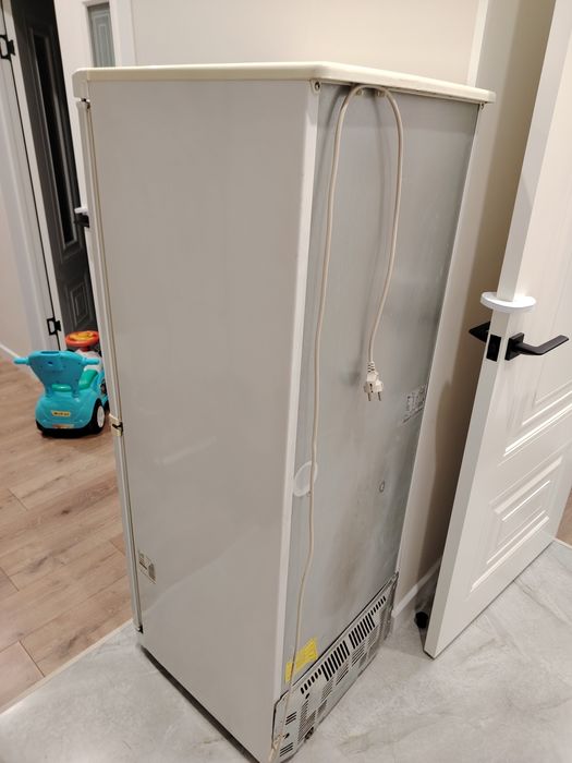 Продам холодильник LG