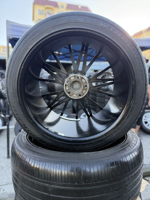 Diaka baloni holati ortacha razmeri 275/40R20 baloni winrun