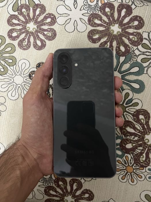 Samsung A 56 sotiladi 8/256