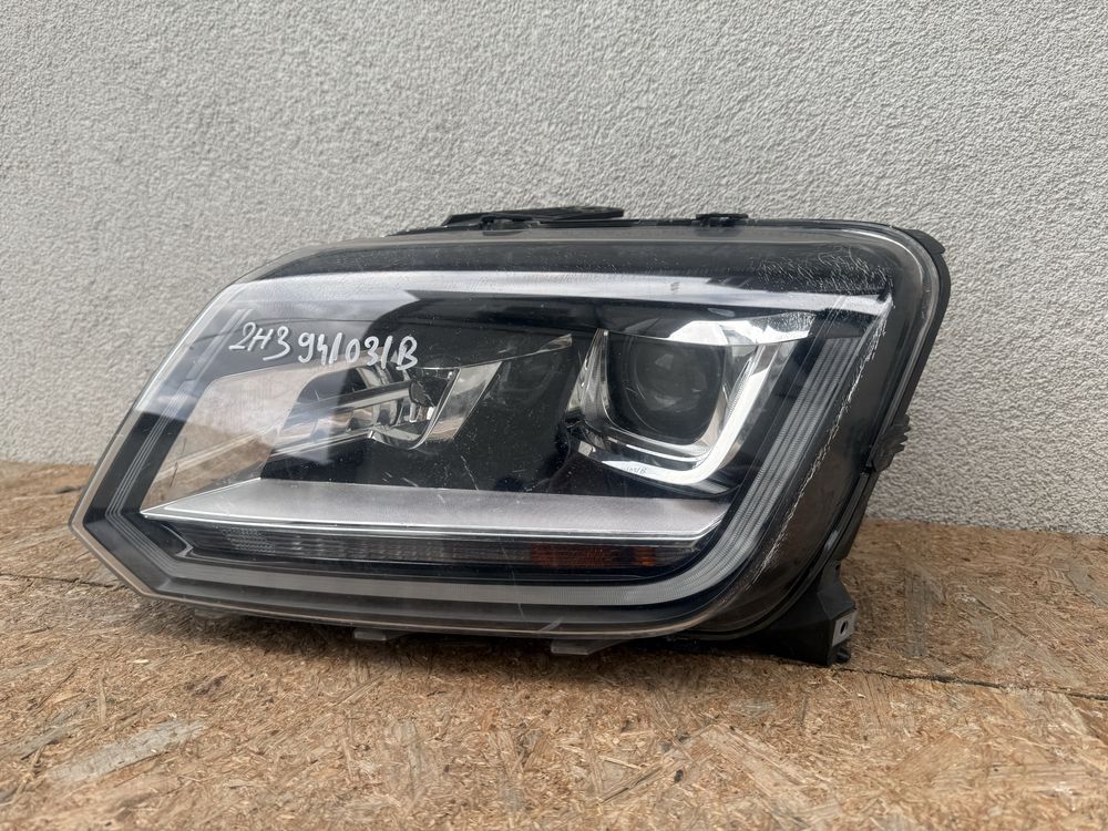 Far stanga VW Amarok Xenon Adaptiv + LED Original Europa