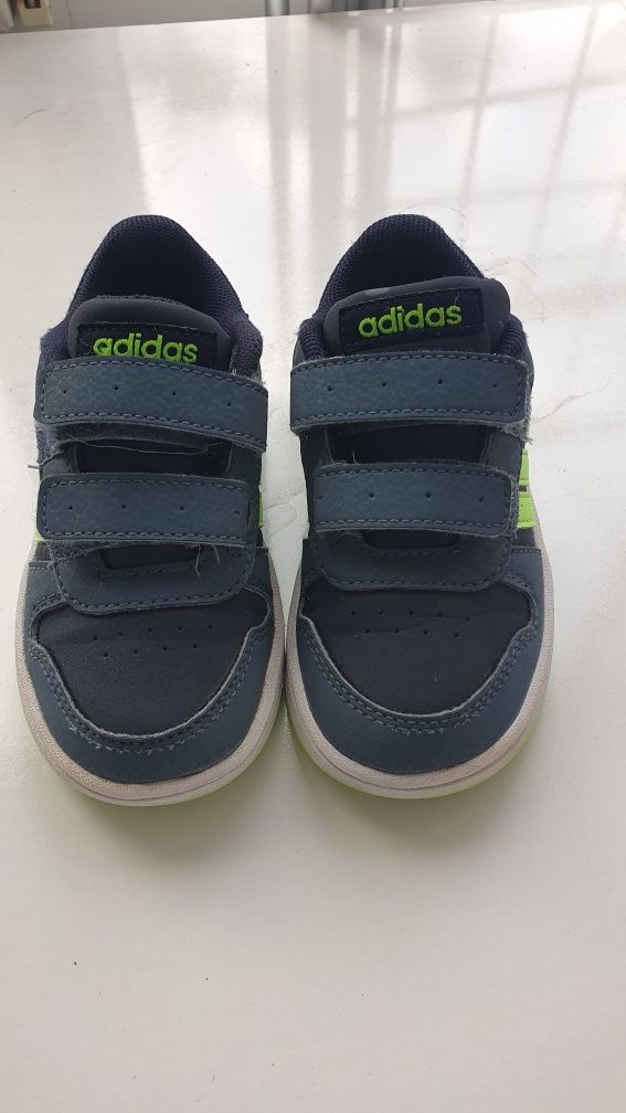 Adidasi Adidas , marimea 24