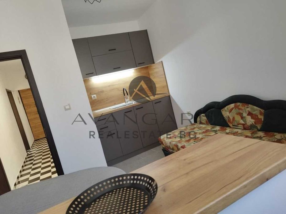 Продава се Двустаен апартамент в Пловдив, Изгрев - 80 кв.м за 1050 €/кв.м - Снимка #14