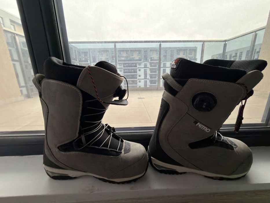 Snowboard boots Nitro Chase BOA Stone 290