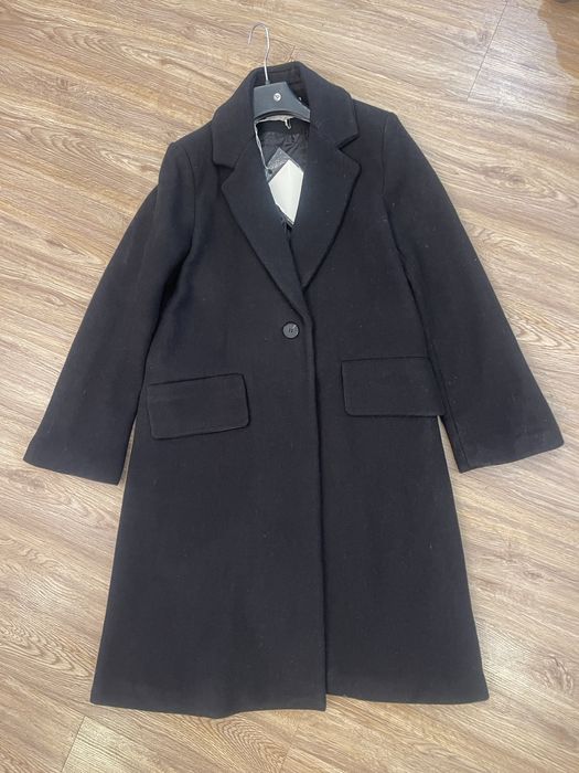 Продам новое женское драповое пальто