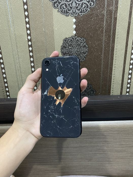 Айфон Xr (128gb 74%) в хорошем состоянии