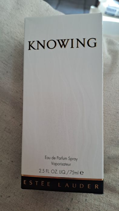 unisex eau de parfum Estee Lauder KNOWING