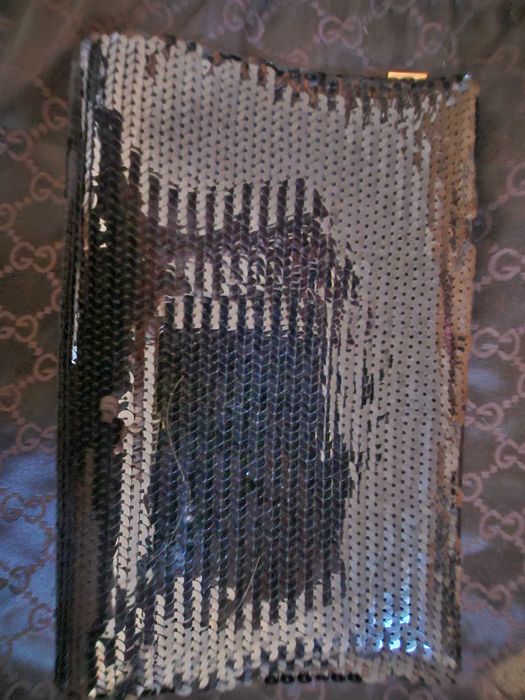 Дамски чанти prada