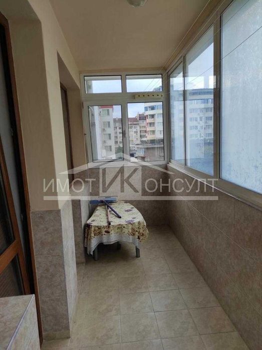 Продава се Тристаен апартамент в Велико Търново, Колю Фичето - 90 кв.м за 1945 €/кв.м - Снимка #6