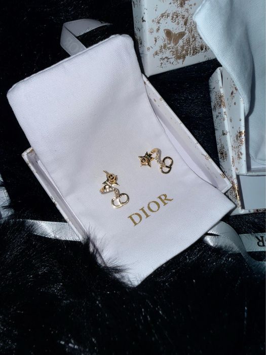 Обеци видове Dior