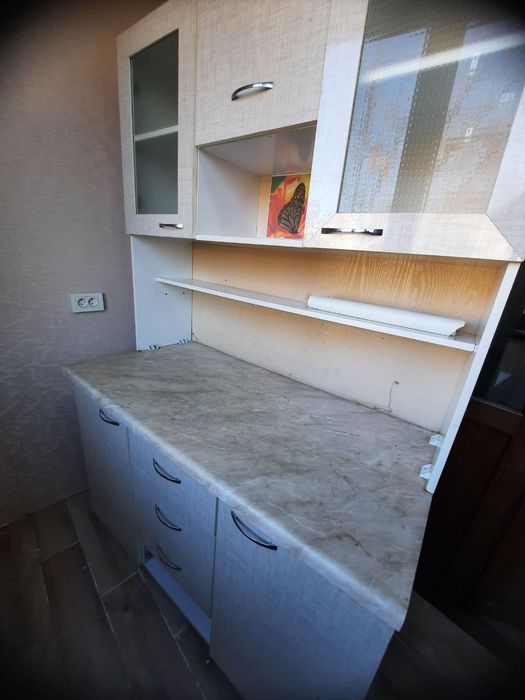 Буфет шкаф кухонный б/у