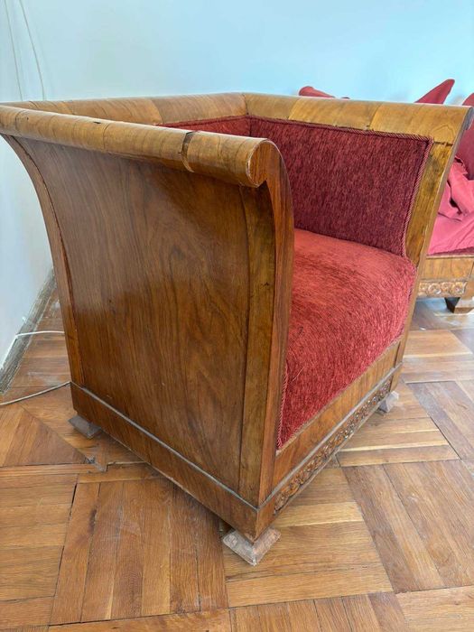 Старинни масивни мебели