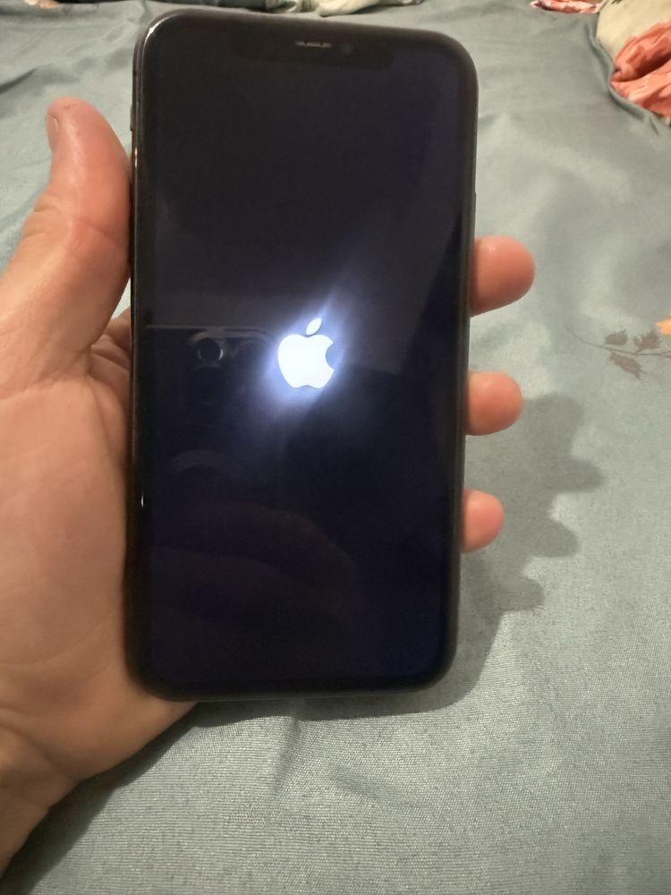Iphone 11 black 64 gb