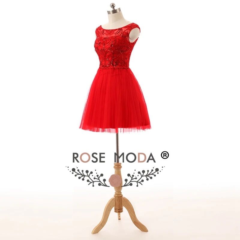 Vând rochie roșie de ocazie, mărimea S-M