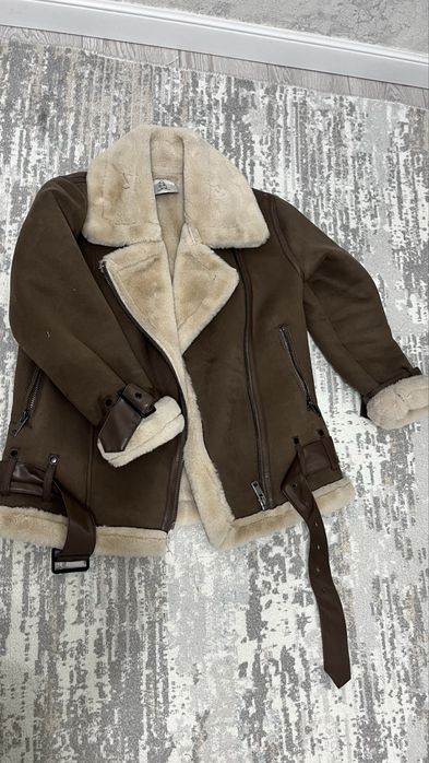 Продам дубленку зимнюю женскую