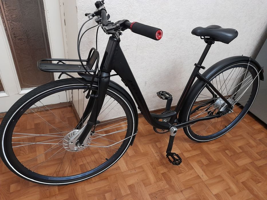 Немецкий, с планетаркой Shimano 8 скорость