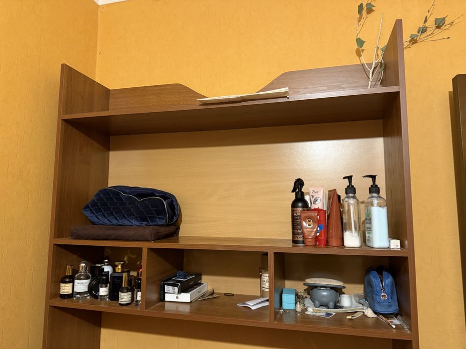 Стол деревянный письменный