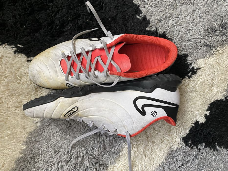 Стоножки Nike Tiempo