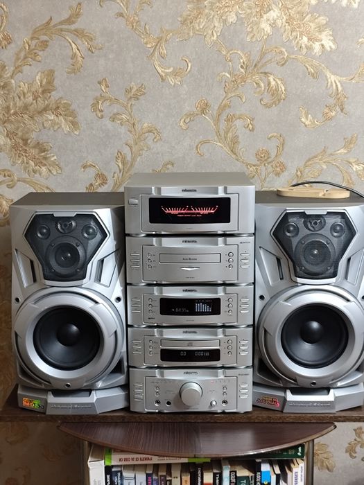 Уредба  universum VU4085