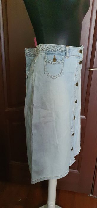 Fusta de blugi midi