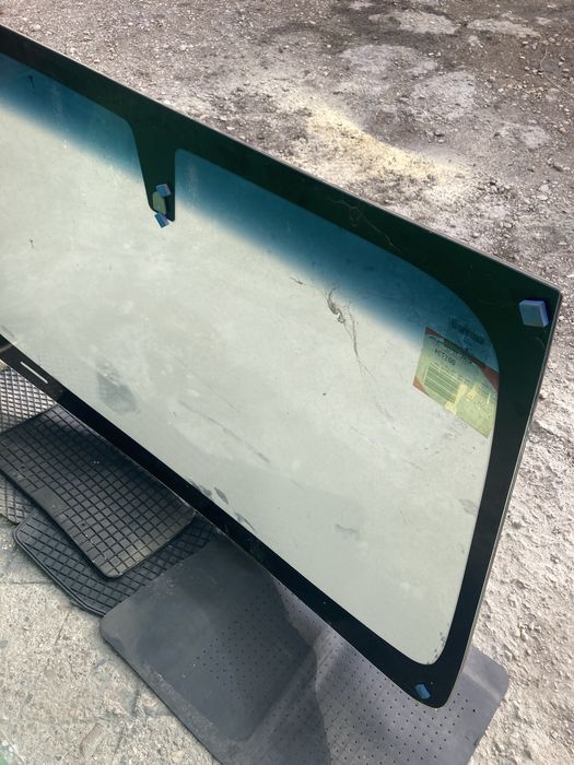 Chevrolet aveo 2014 година Предно Стъкло