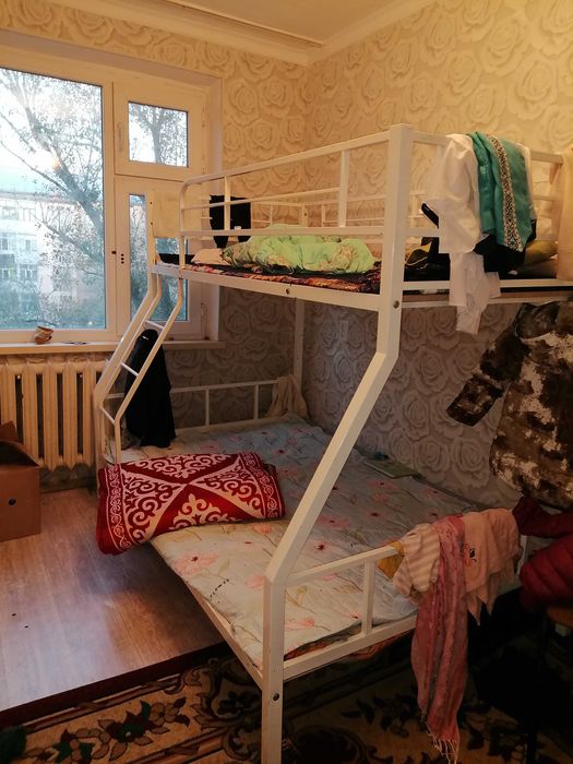 Двухярусный детский кровать