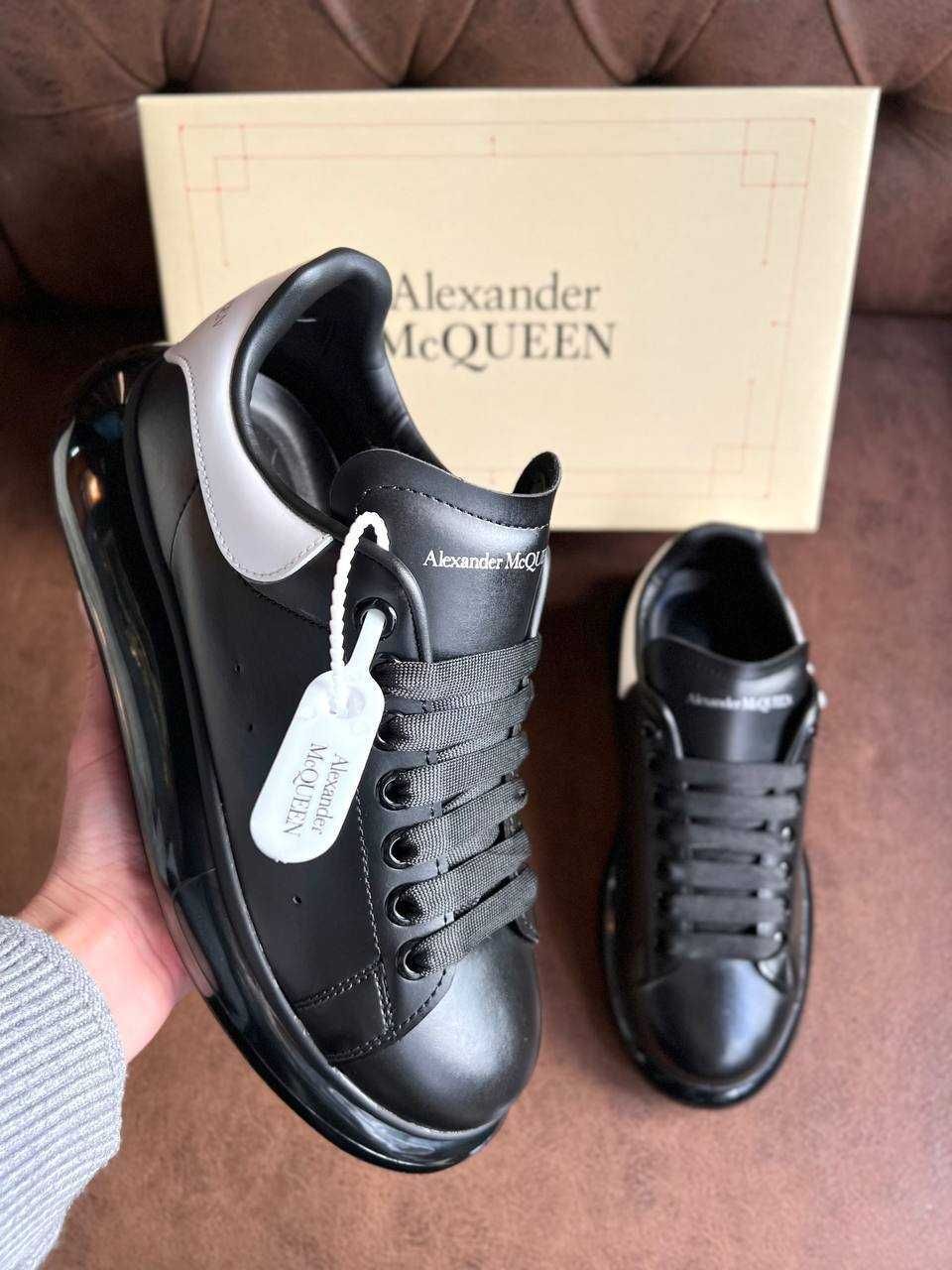 Alexander McQueen adidasi barbati