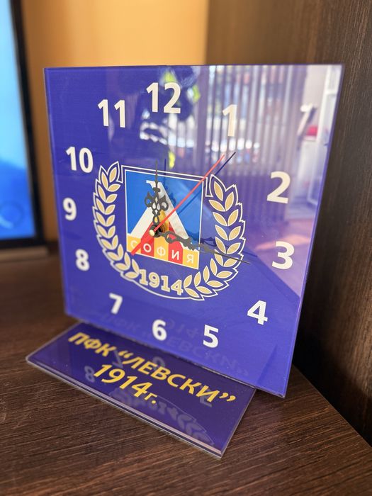 Настолен часовник ПФК “ЛЕВСКИ”