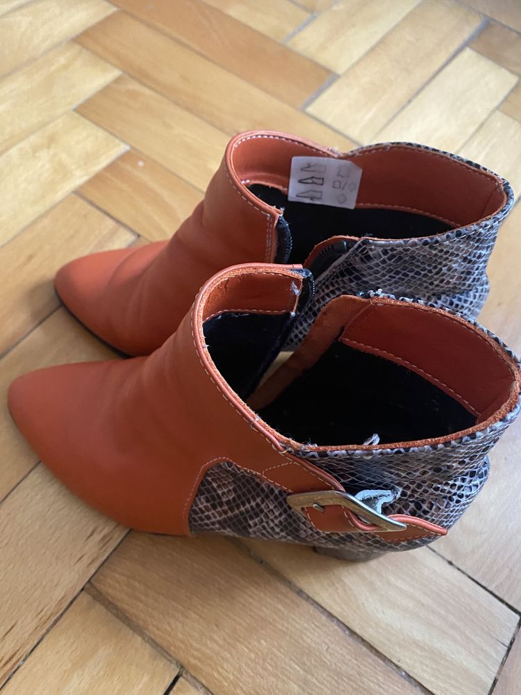 Botine piele, marime 35