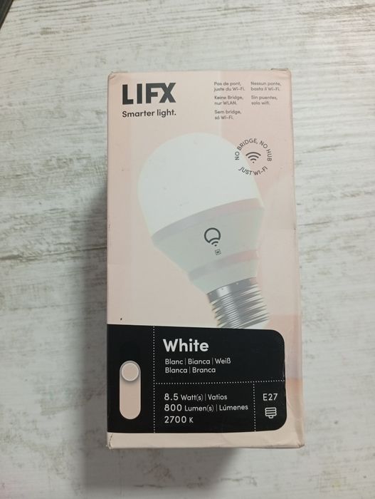LIFX WHITE - Bec LED - E27 - 8,5 W (echivalent 60 W) - clasa F - lumin
