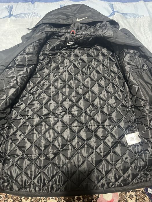 Зимно яке на марката nike