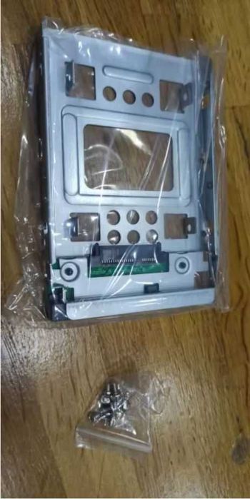 adaptor hdd ssd 3.5 to 2.5 MicroServer 654540-001 pentru G10 Gen8/gen9