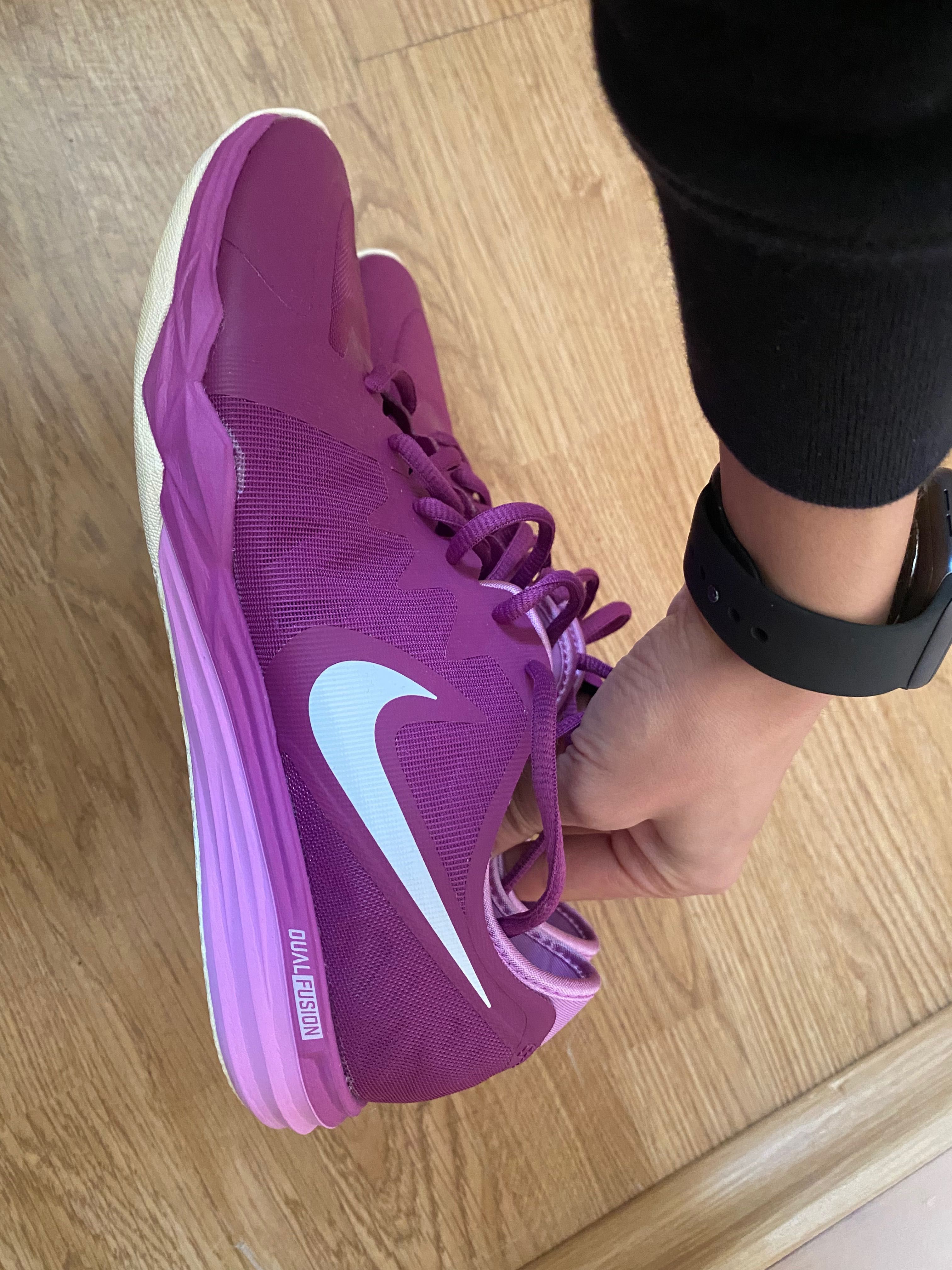 Спортни обувки Nike