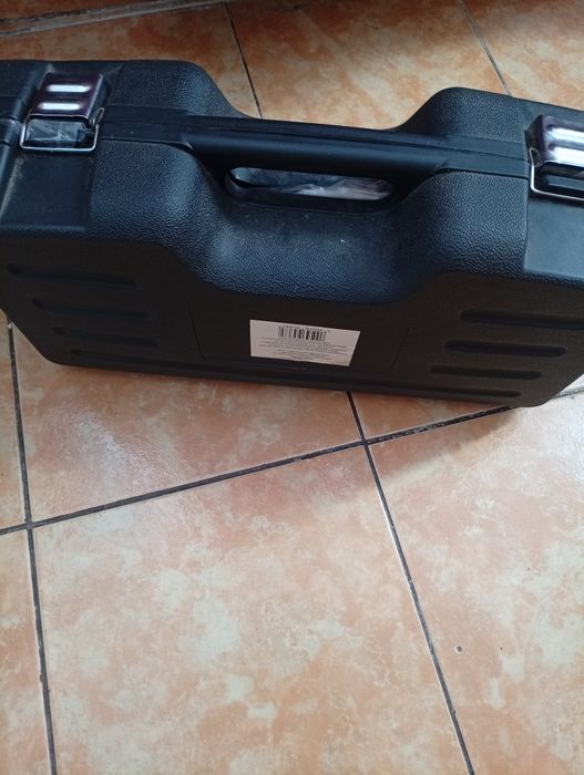 De vânzare mașina de polisat auto