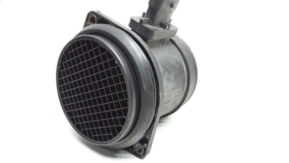 Debitmetru aer NOU Bosch! Volvo XC90 S60 S80 C70  V70  V70II  CrossCou