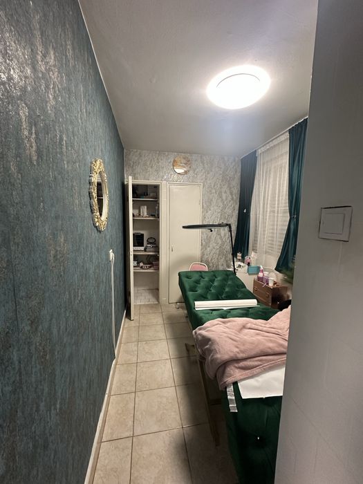 Spatiu comercial/birouri de inchiriat - b-dul D. Cantemir/ Unirii