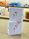 Air pods 4 anc новый в магазине Icom