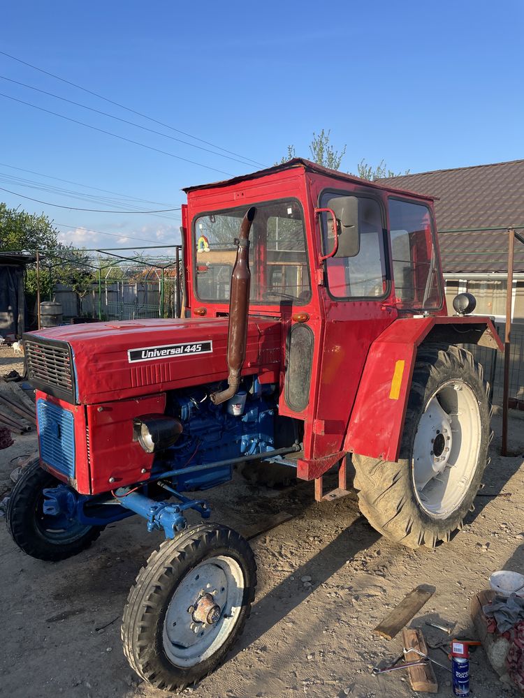 Vand tractor U445