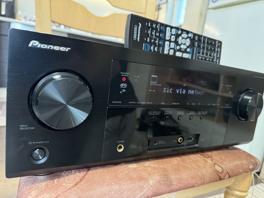 Pioneer VSX-922 resiver Усилвател
