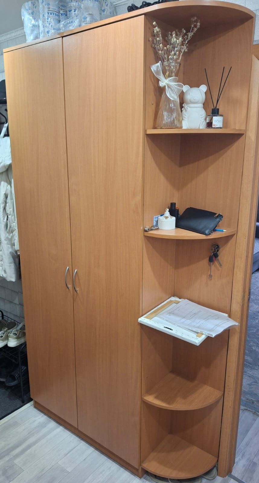 Срочно продам прихожую