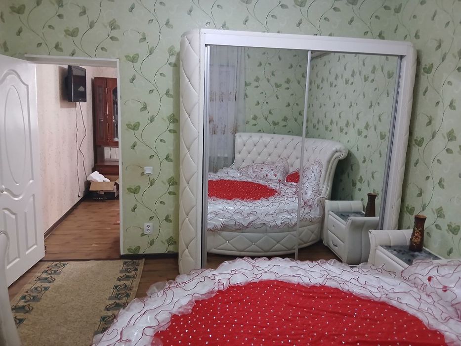 Сдам 2 комнатную квартиру на Мирзо Улугбекском районе