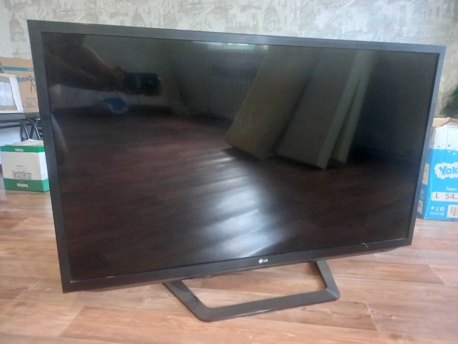 Продам телевизор LG диагональю 47 дюймов (119 см)