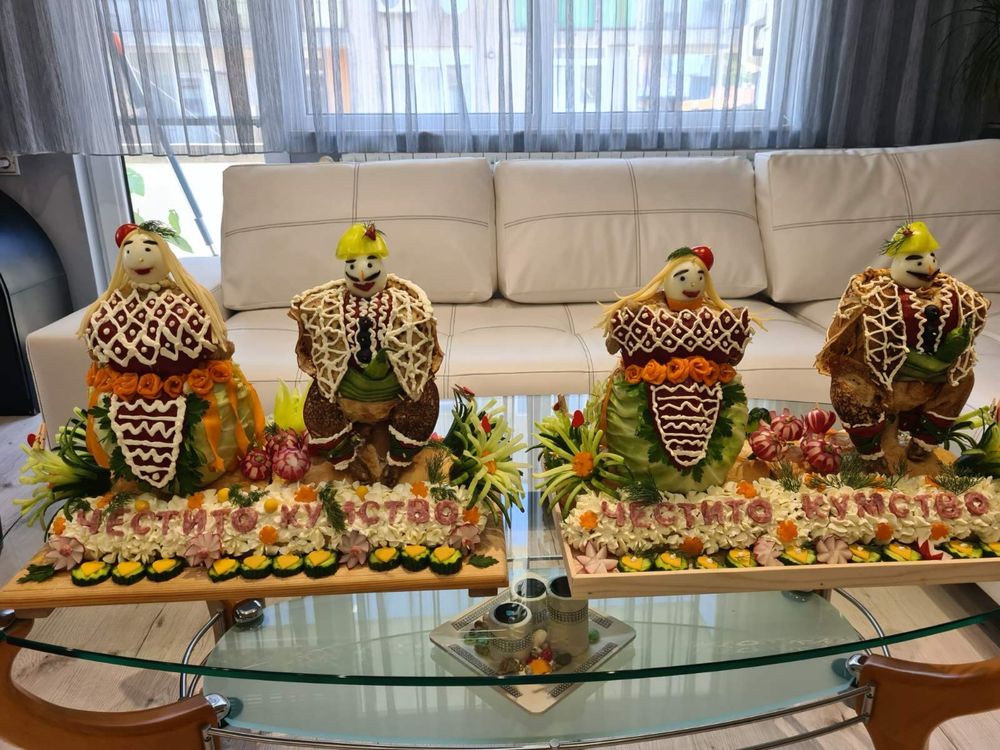 Кумско пиле и кетърнг