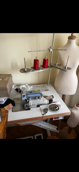 Masina surfilat pegasus 1 ac 3 fire si masina de cusut brother