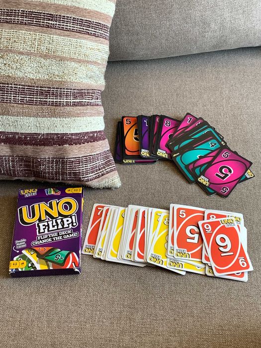 Карти за игра UNO Flip УНО флип