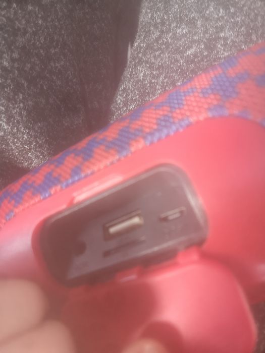 boxa mini charge 3 buna