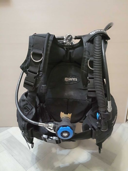 Итальянский акваланг SCUBA Mares и Dacor  для дайвинга.